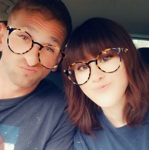 Meet your Posher, Abbi